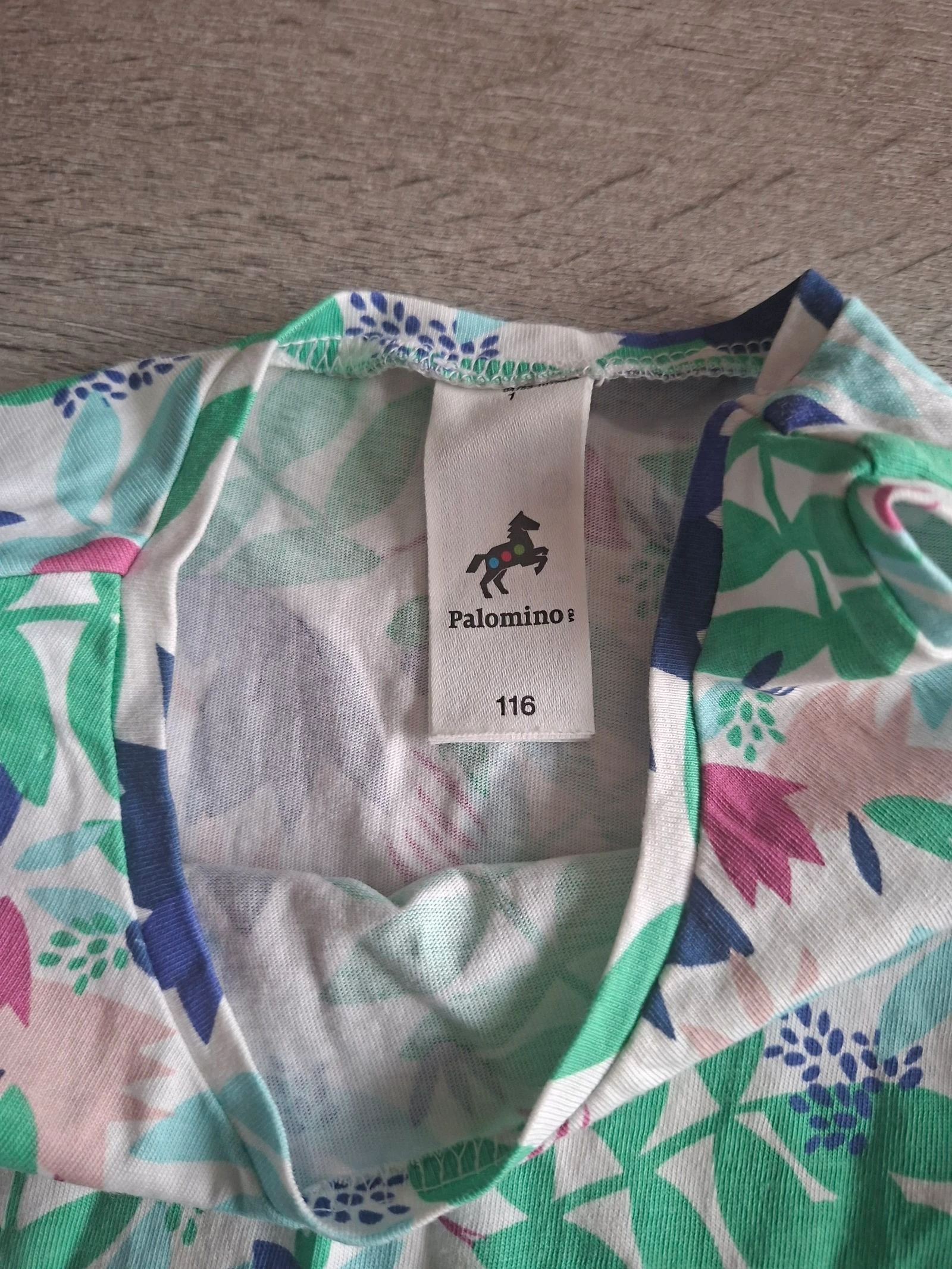 🌷F3-37🌷Robe fille Palomino – Taille 116 (5-6 ans) | Motif tropical coloré & confort absolu🌷 – photo 3